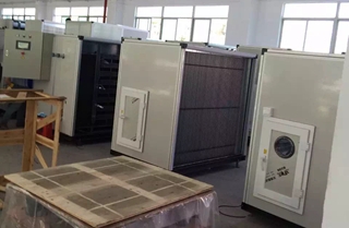 生产车间实景展现-紧张有序的生产环节